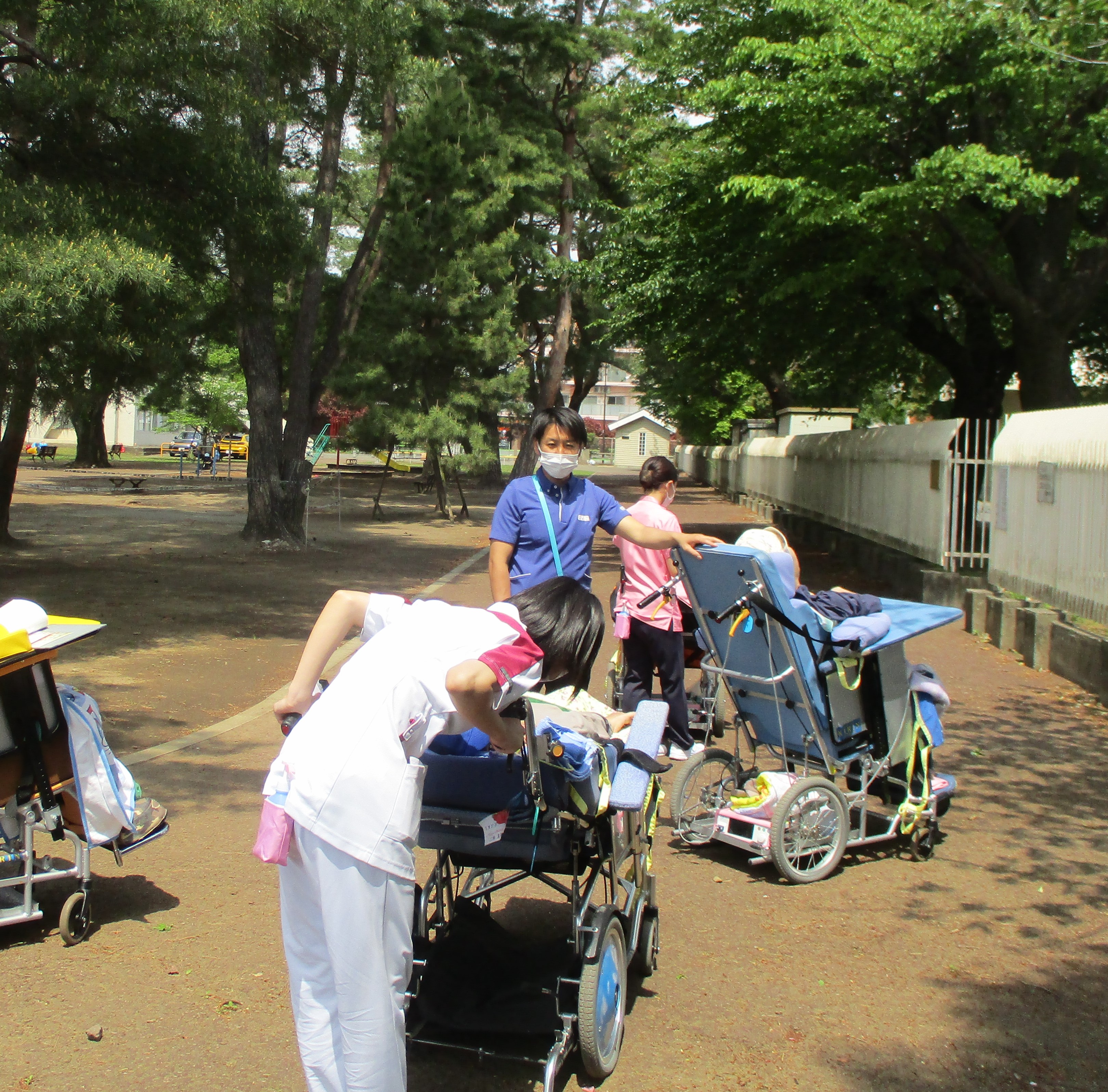 春を探しに公園を散策♡