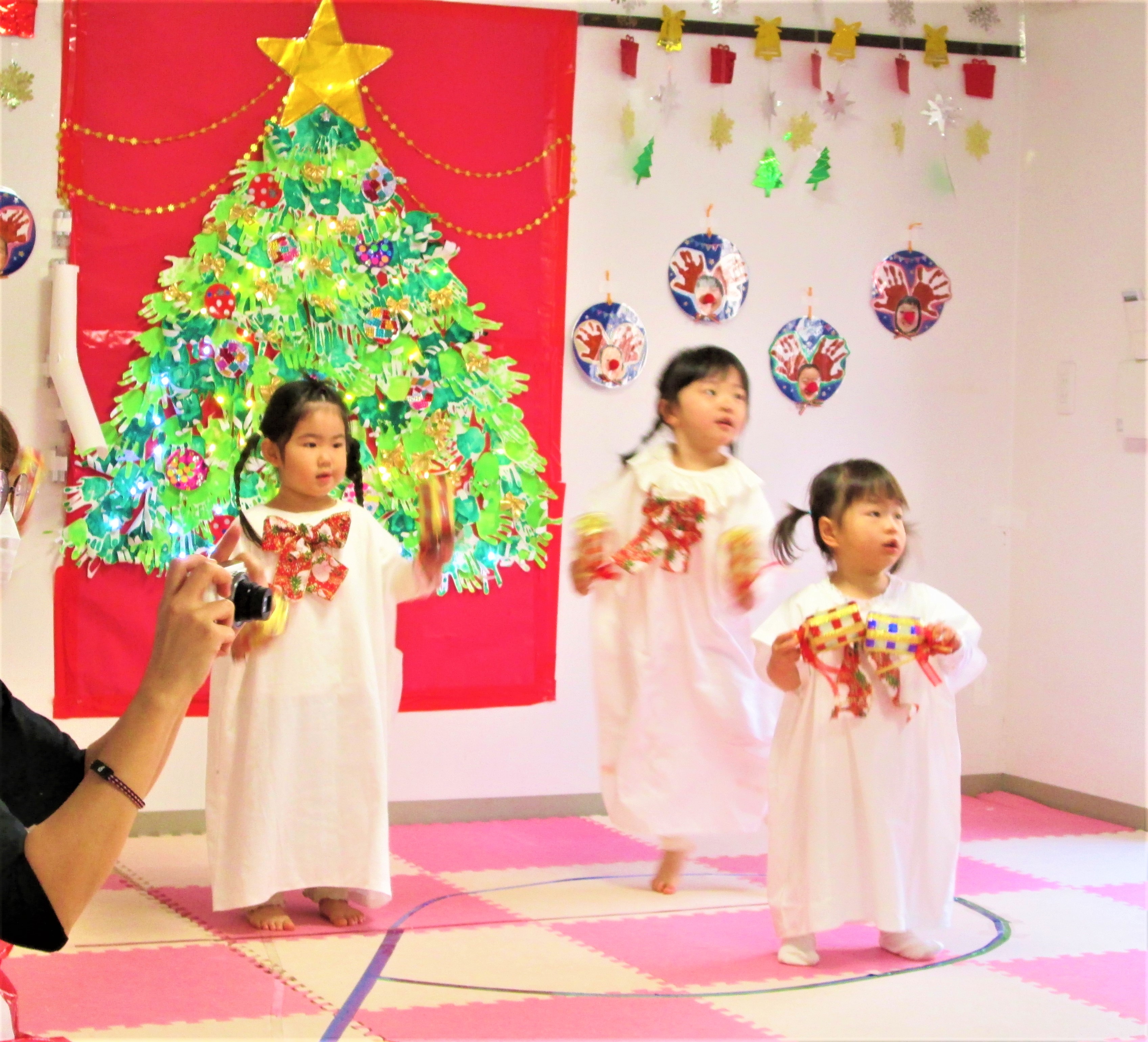 院内保育室クリスマス発表会