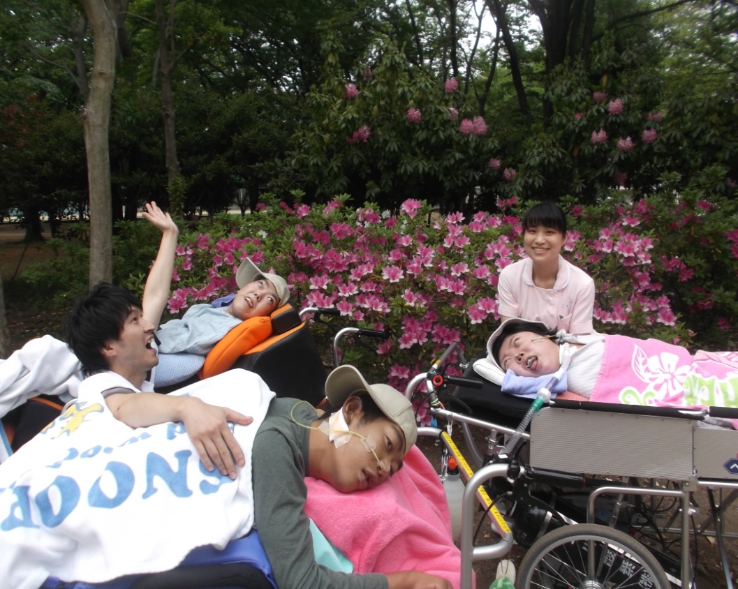 雷塚公園へのお散歩